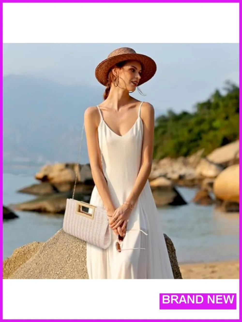 Straw Woven Clutch Handbag with Detachable Chain - Summer Beach Boho Bag